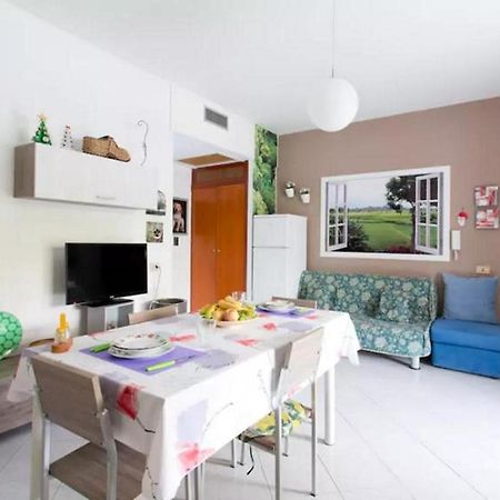 Nest Apollo Apartment Mondello Bagian luar foto