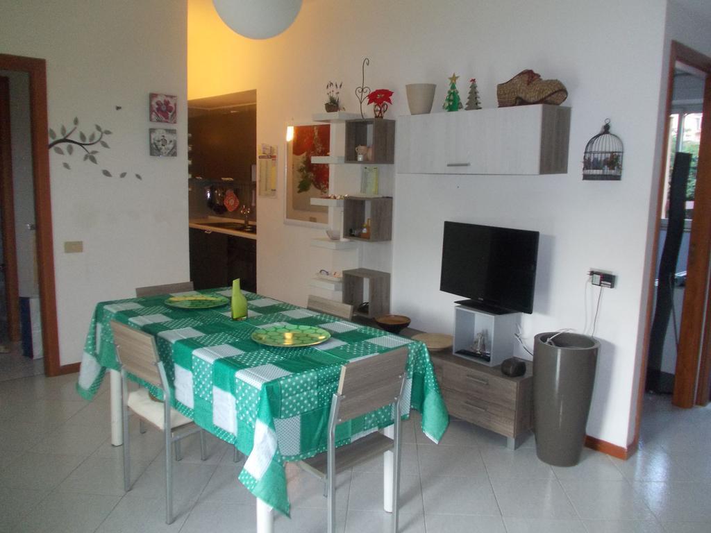 Nest Apollo Apartment Mondello Bagian luar foto