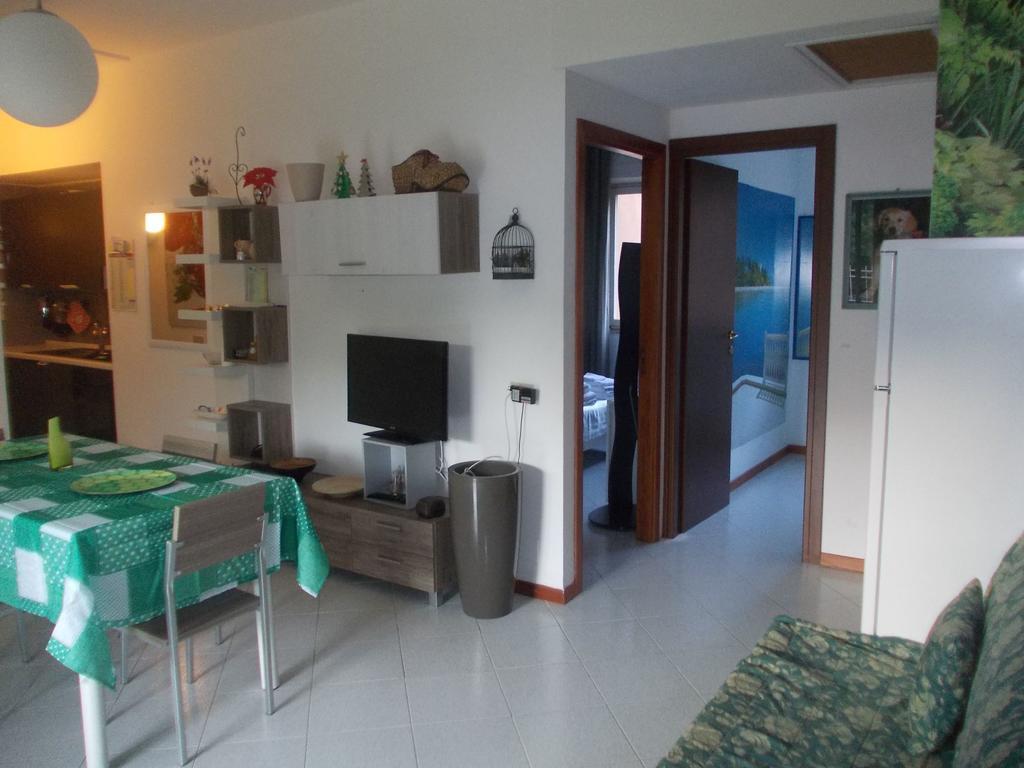 Nest Apollo Apartment Mondello Bagian luar foto